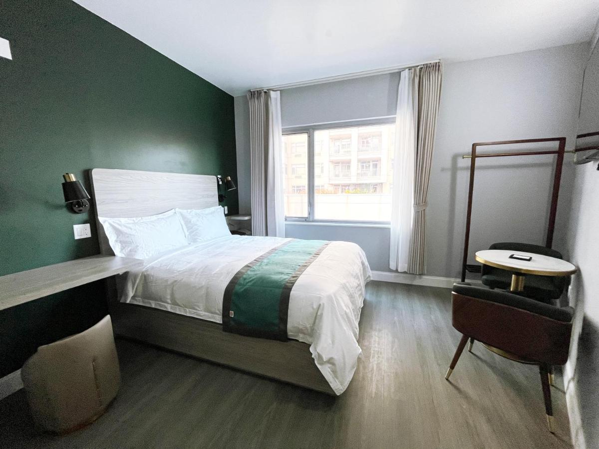 Starlight Hotel Near Lga Airport New York Esterno foto